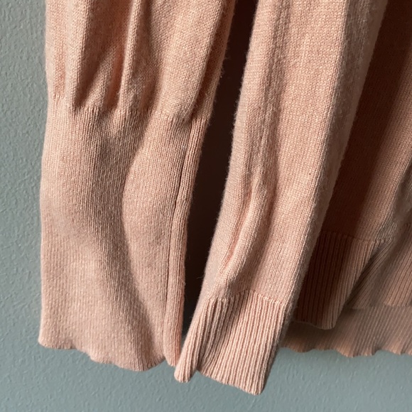 Ann Taylor Loft sweater - Picture 3 of 5